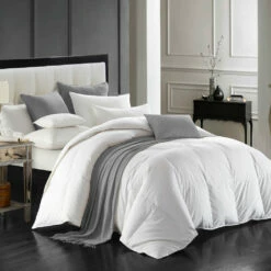 4 Seasons Maple Leaf Duvet -Canadian White Goose Down