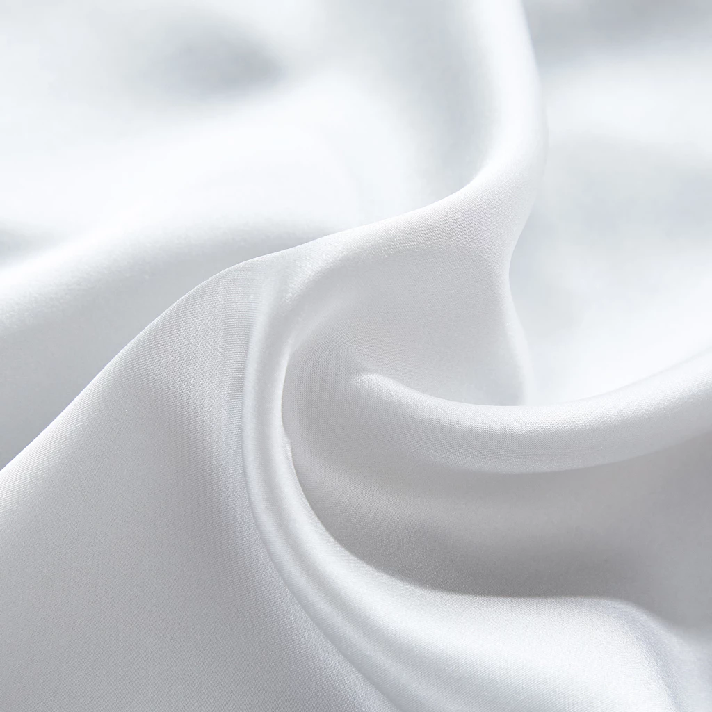 Silk Pillowcase - Image 3